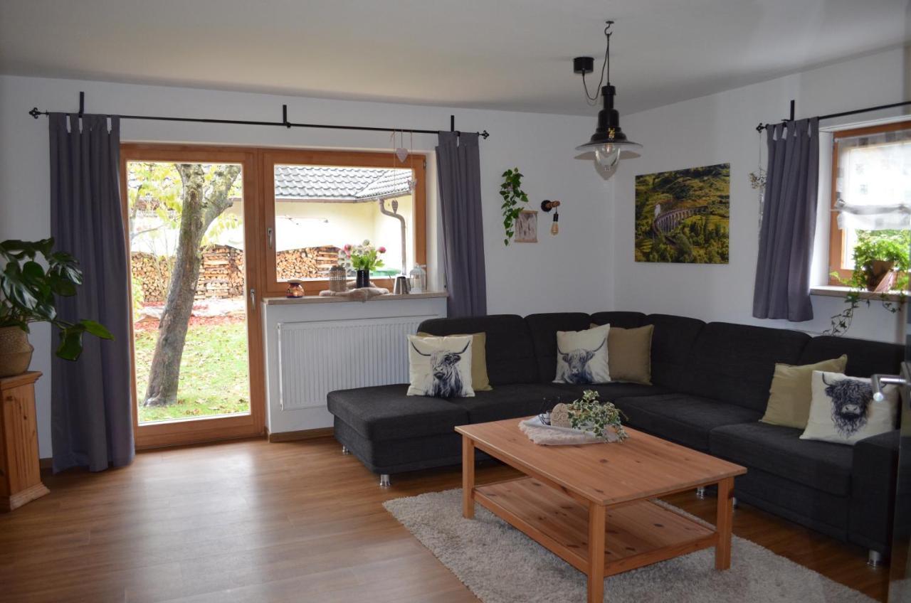 Vier-zimmer-wohnung Mit Garten Zwischen Salzburg Und Koenigssee Apartment