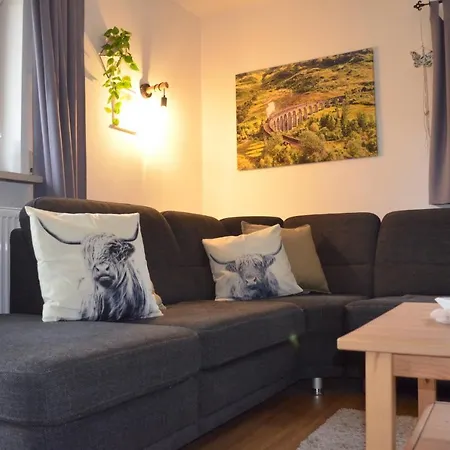 Vier-Zimmer-Wohnung Mit Garten Zwischen Salzburg Und Koenigssee Айнринг Экстерьер фото